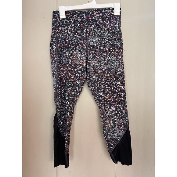 Lululemon Wunder Under Floral High-Rise Crop 23" Scallop Full-On Luxtreme 8 - Picture 5 of 8
